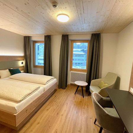 Boutique Und Bier Hotel Des Alpes Fiesch Exteriör bild