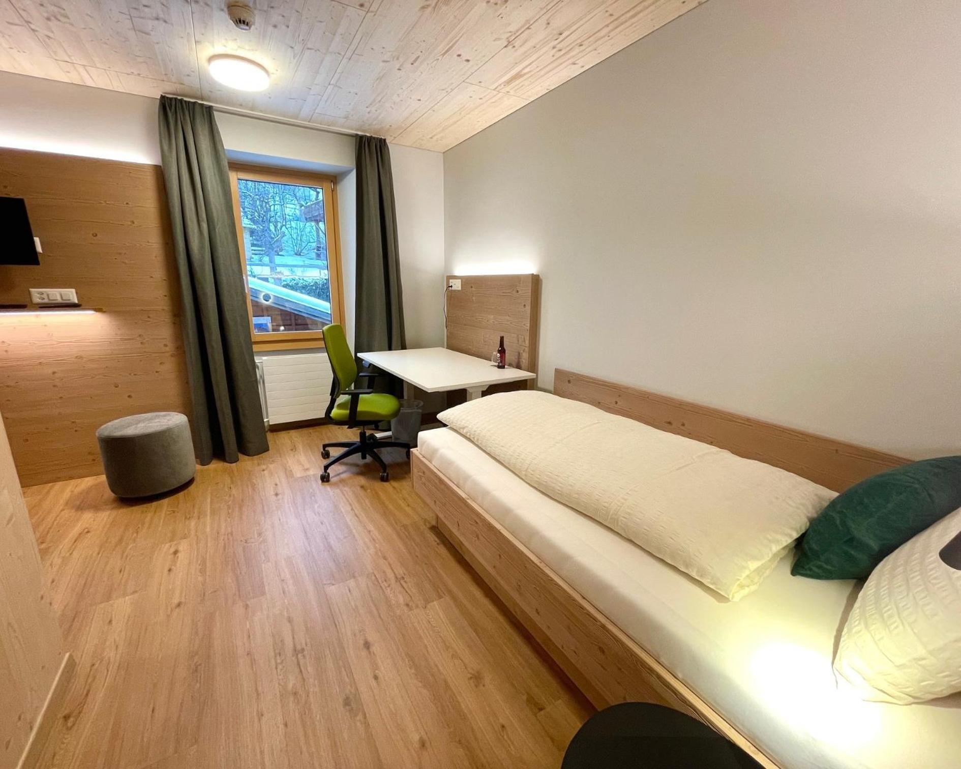 Boutique Und Bier Hotel Des Alpes Fiesch Exteriör bild