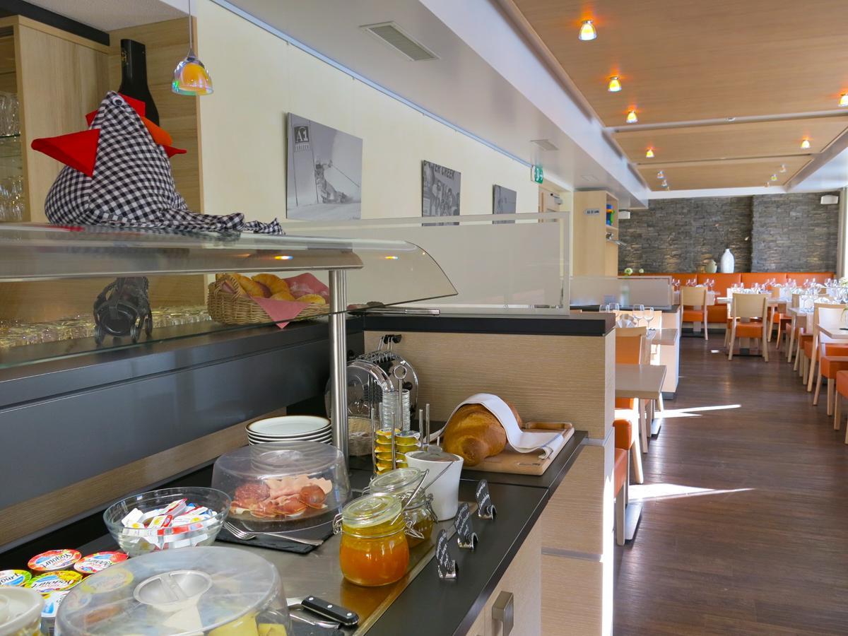 Boutique Und Bier Hotel Des Alpes Fiesch Exteriör bild